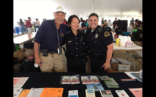 Dallas police pose at a recent Chief on the Beat fair: dallascitynewsroom.com