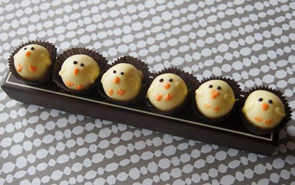 Tart Bakery's baby chick cake balls: Facebook