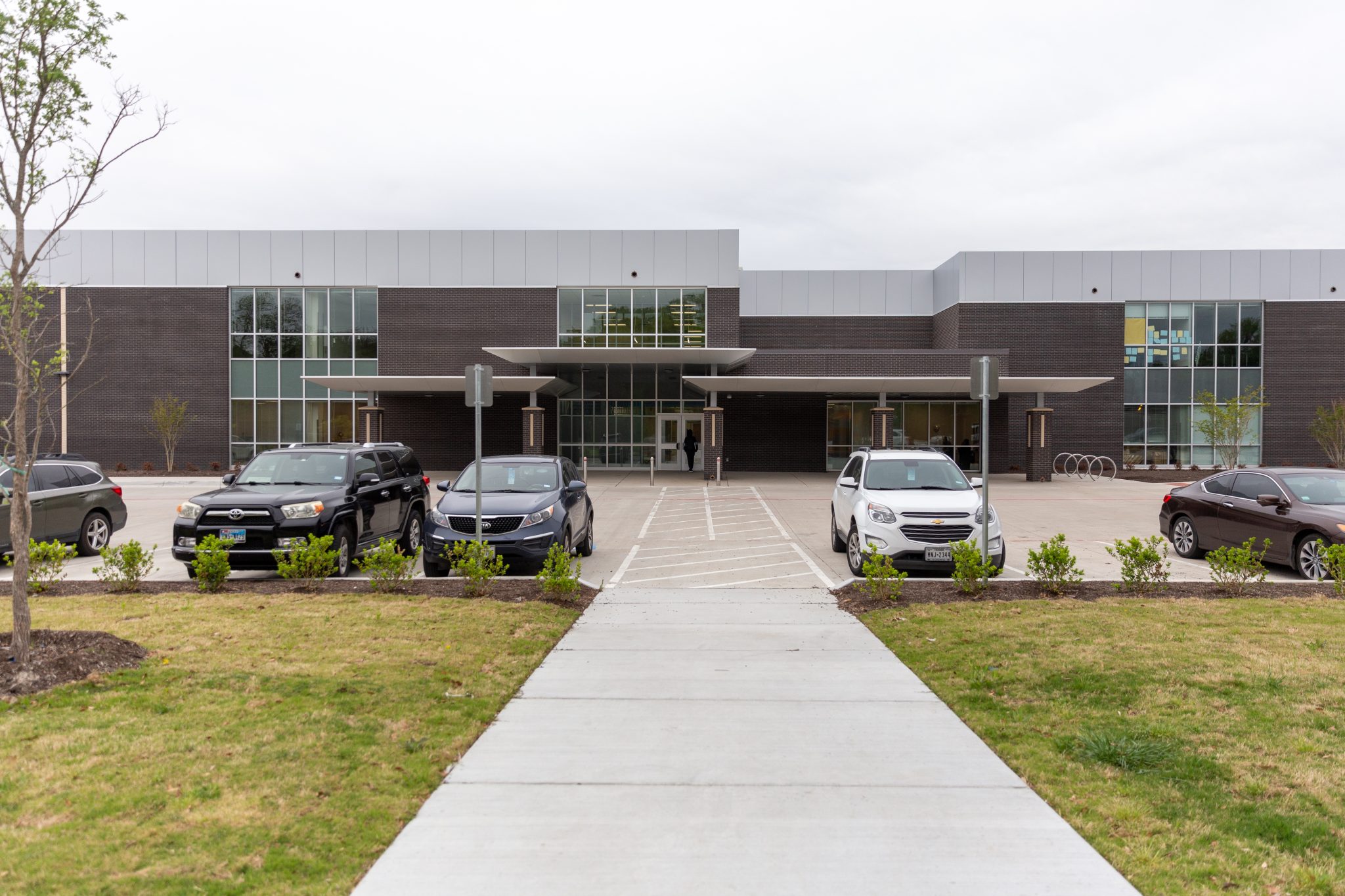 E.D. Walker welcomes new students, space as part of DISD's newest Montessori school - Preston Hollow